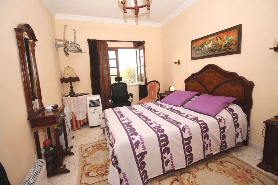 Moradia T7 para Venda em Paderne Foto 6