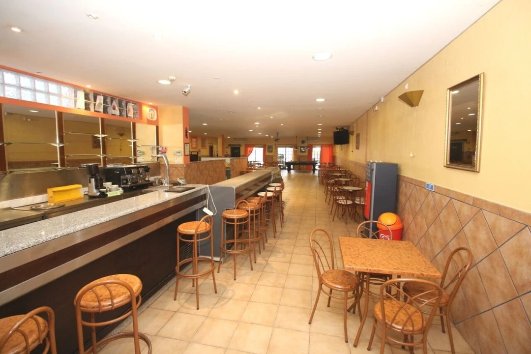 Moradia T7 para Venda em Paderne Foto 11