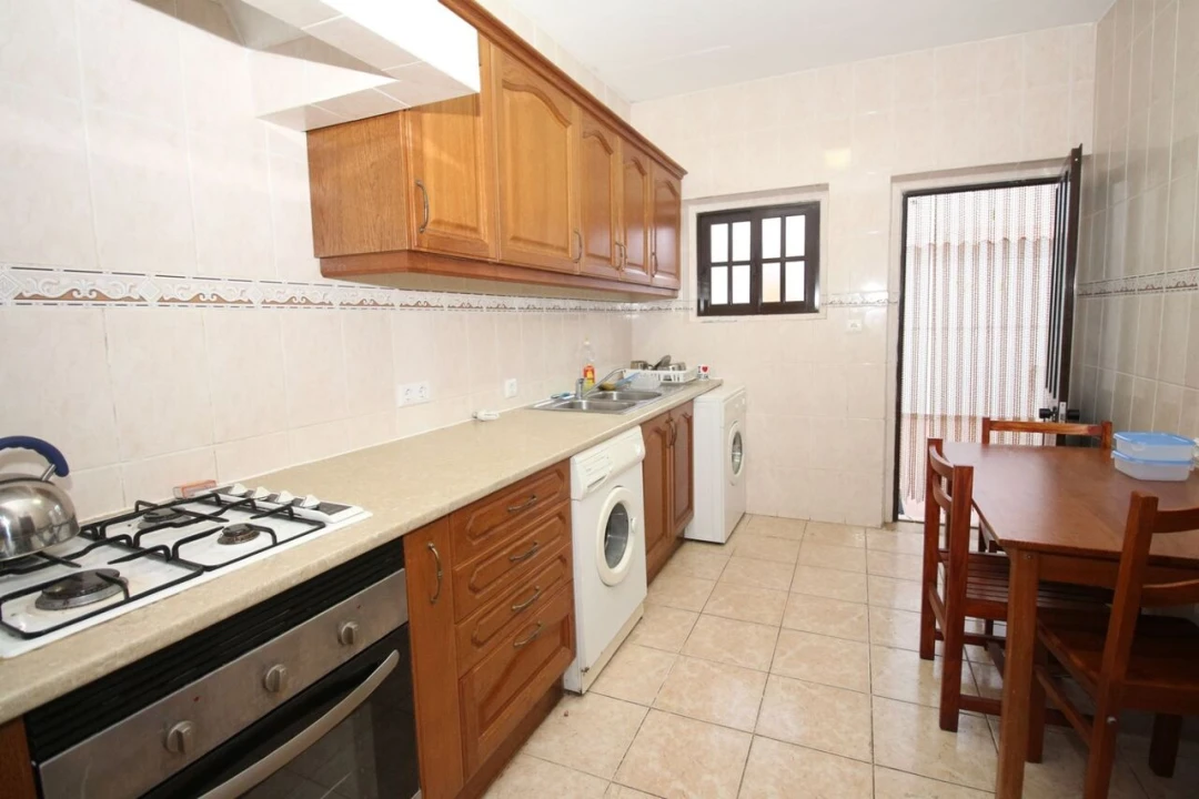 Moradia T7 para Venda em Paderne Foto 4