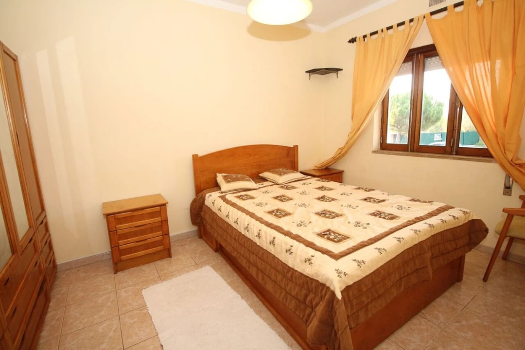 Moradia T7 para Venda em Paderne Foto 20