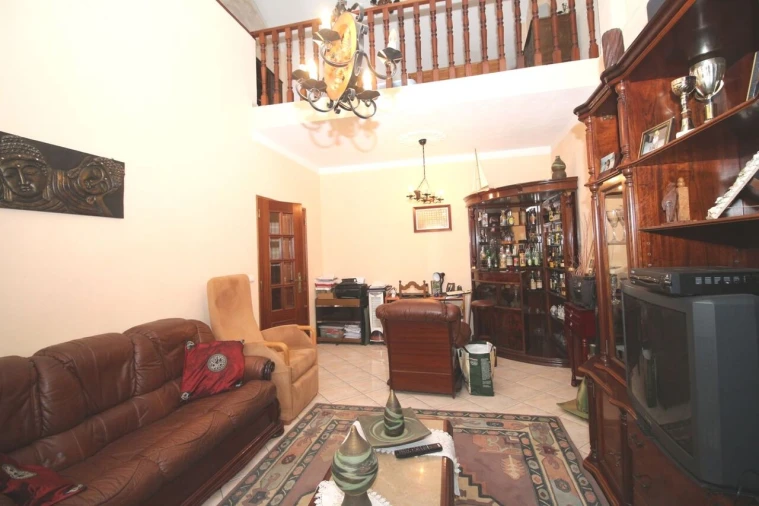 Moradia T7 para Venda em Paderne Foto 2