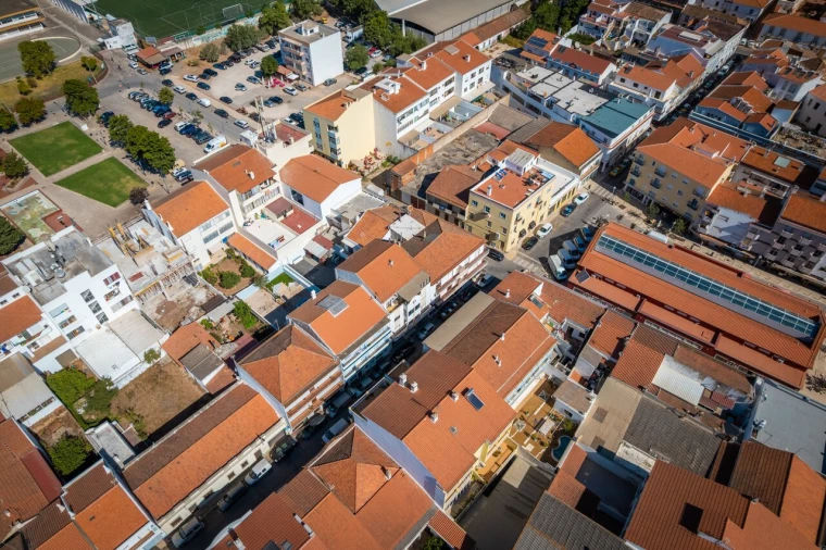 Apartamento T3 para Venda em São Bartolomeu de Messines Foto 44