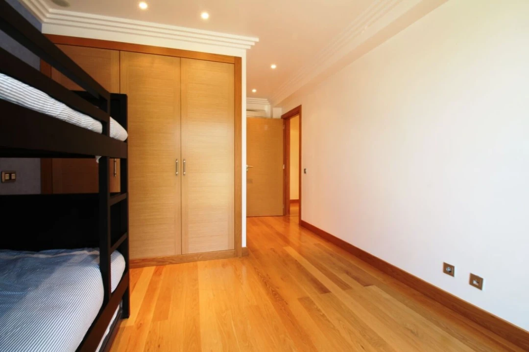 Moradia T5 para Venda em Albufeira e Olhos de Água Foto 31