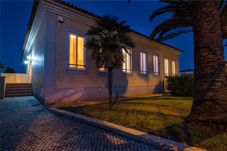 Moradia T4 para Venda em Albufeira e Olhos de Água Foto 65