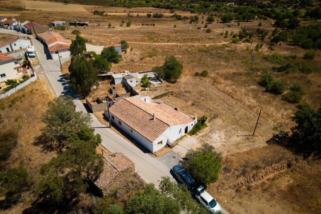 Moradia T3 para Venda em São Bartolomeu de Messines Foto 7