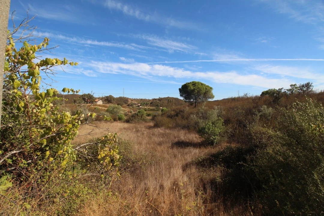 Moradia T4 para Venda em São Bartolomeu de Messines Foto 22