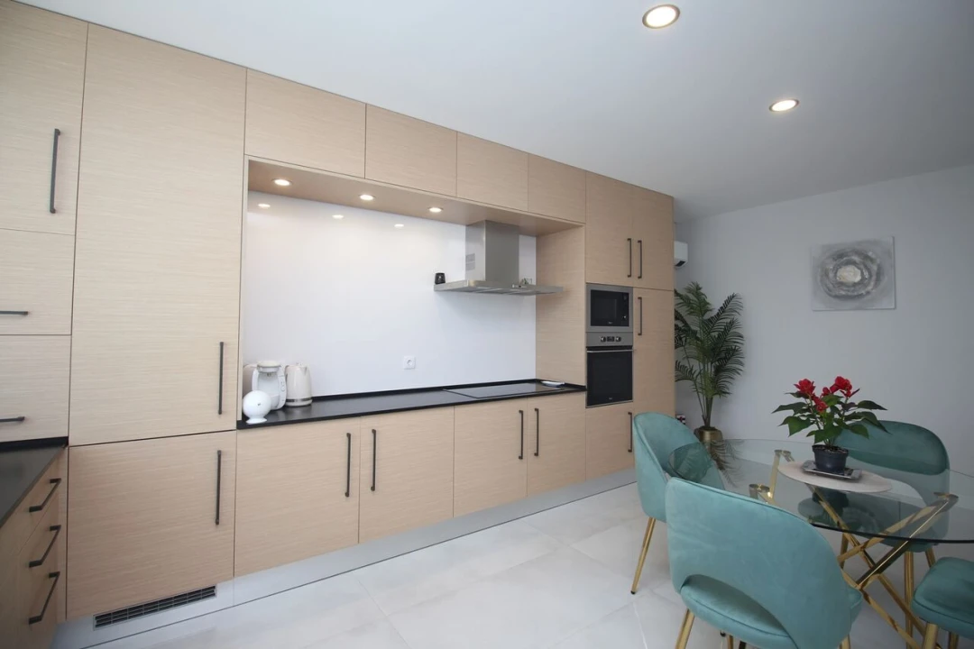 Moradia T3 para Venda em Ferreiras Foto 10