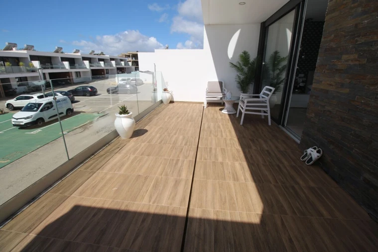 Moradia T3 para Venda em Ferreiras Foto 38