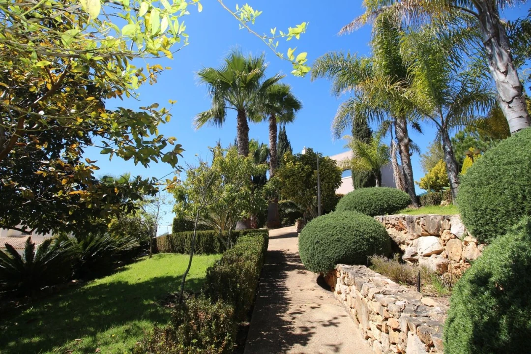 Moradia T4 para Venda em Albufeira e Olhos de Água Foto 48