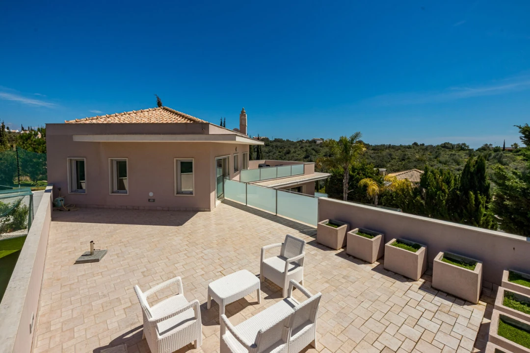 Moradia T4 para Venda em Albufeira e Olhos de Água Foto 24
