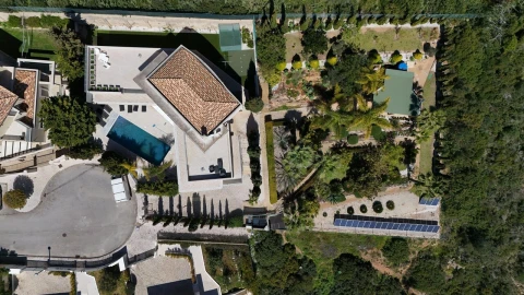 Moradia T4 para Venda em Albufeira e Olhos de Água