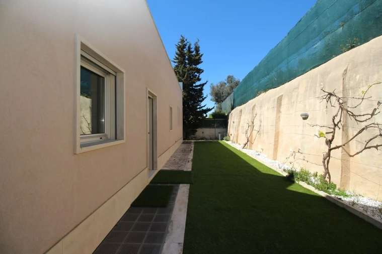 Moradia T4 para Venda em Albufeira e Olhos de Água Foto 35