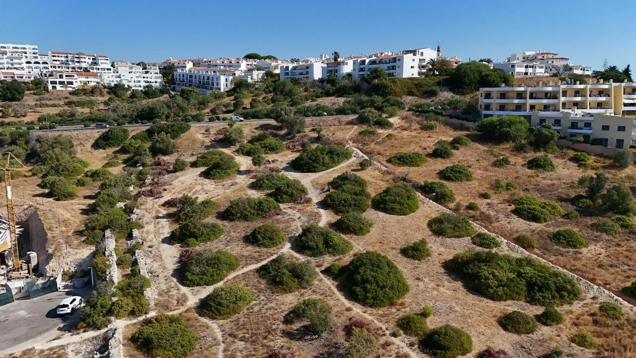 Terreno para Venda em Albufeira e Olhos de Água Foto 15
