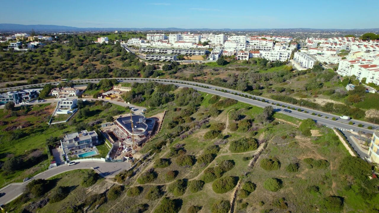 Terreno para Venda em Albufeira e Olhos de Água Foto 4