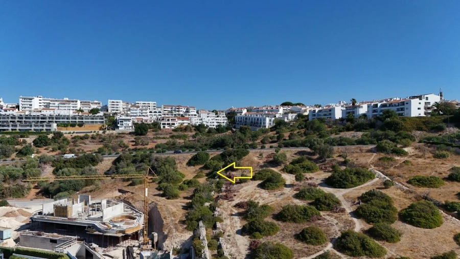 Terreno para Venda em Albufeira e Olhos de Água Foto 13
