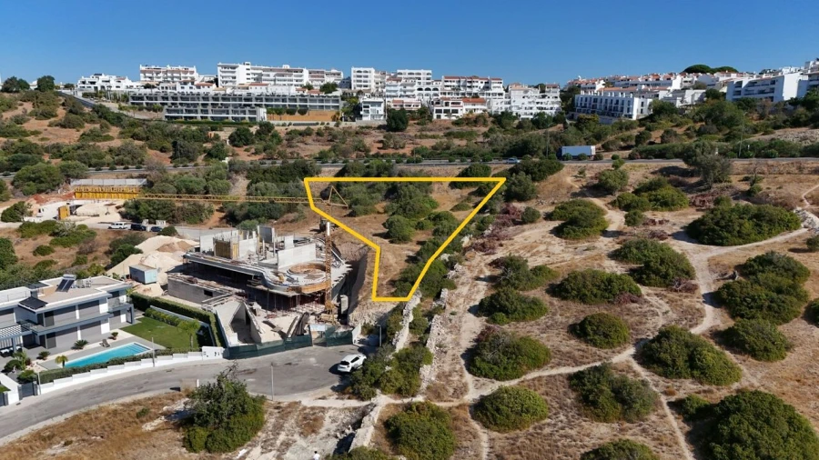 Terreno para Venda em Albufeira e Olhos de Água Foto 11