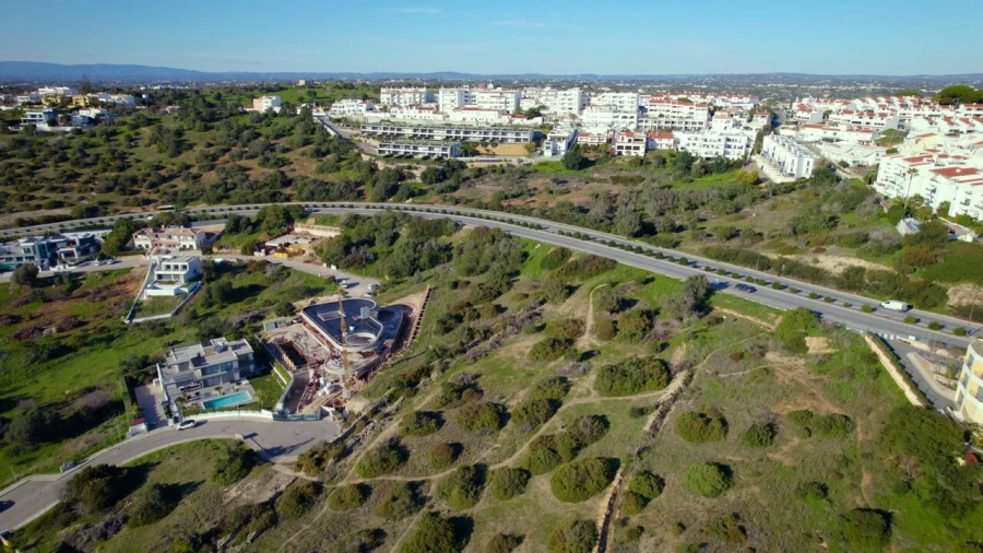 Terreno para Venda em Albufeira e Olhos de Água Foto 4