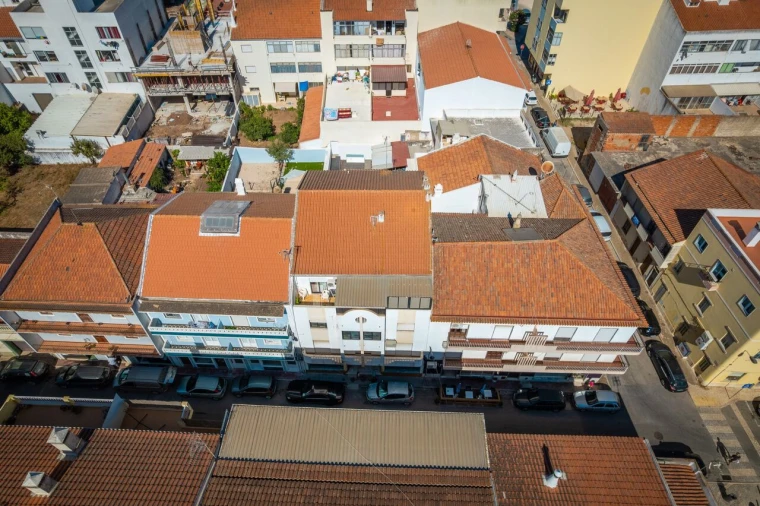 Loja para Venda em São Bartolomeu de Messines Foto 2