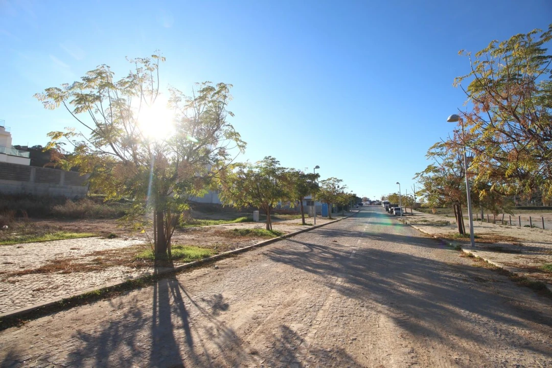 Terreno para Venda em Albufeira e Olhos de Água Foto 9