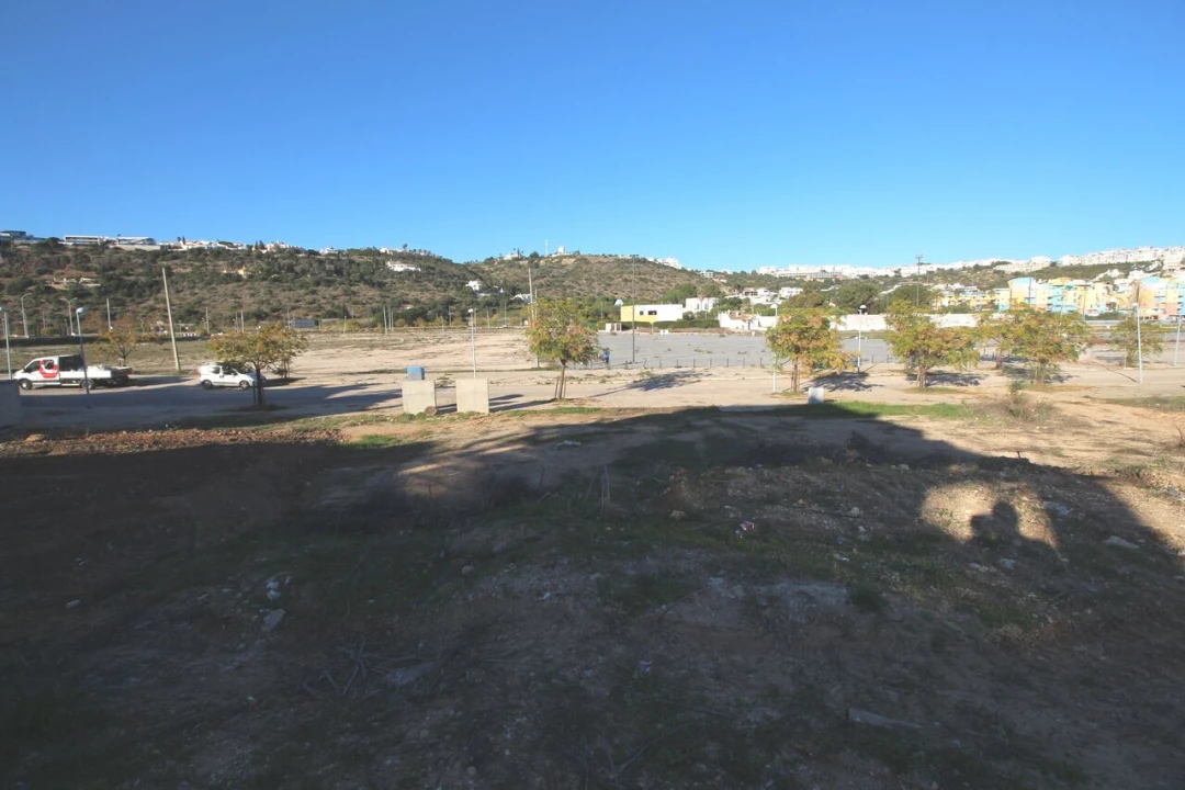 Terreno para Venda em Albufeira e Olhos de Água Foto 18