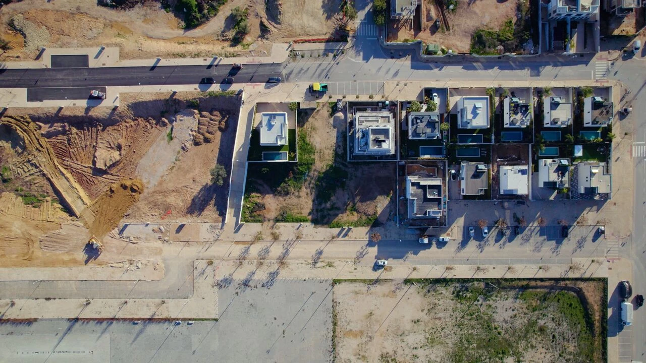 Terreno para Venda em Albufeira e Olhos de Água Foto 8