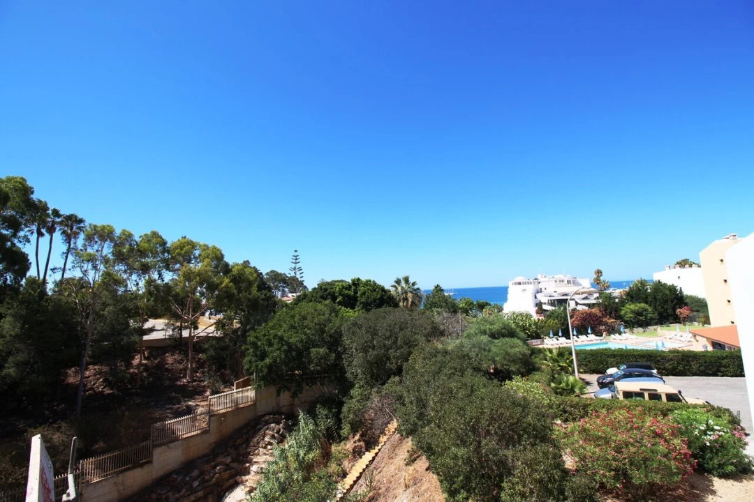 Garagem para Venda em Albufeira e Olhos de Água Foto 9