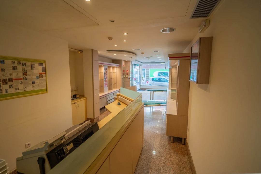 Loja para Venda em São Bartolomeu de Messines Foto 5