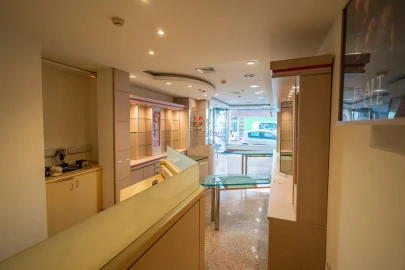 Loja para Venda em São Bartolomeu de Messines