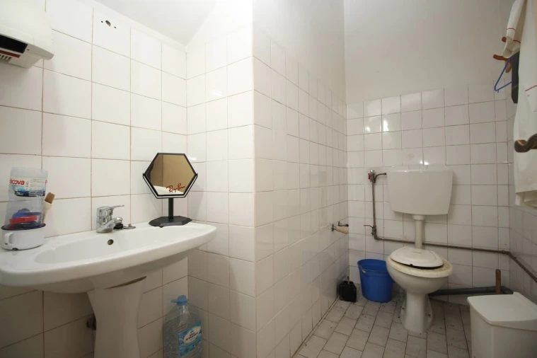 Loja para Venda em São Bartolomeu de Messines Foto 10