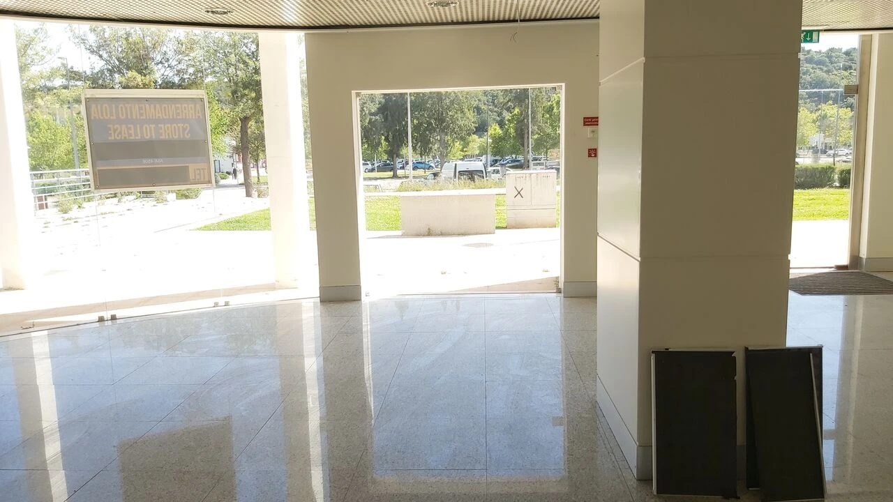 Loja para Venda em Silves Foto 15