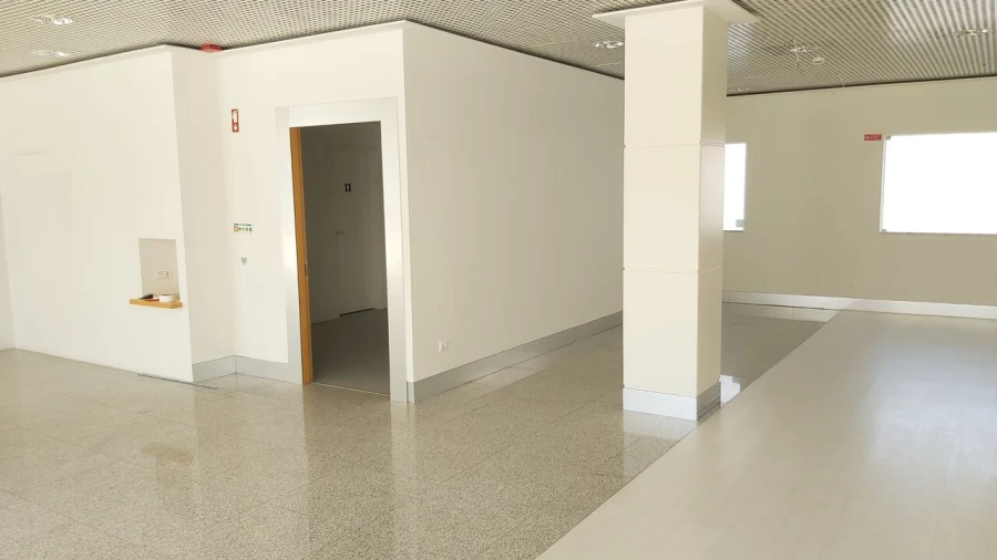 Loja para Venda em Silves Foto 5