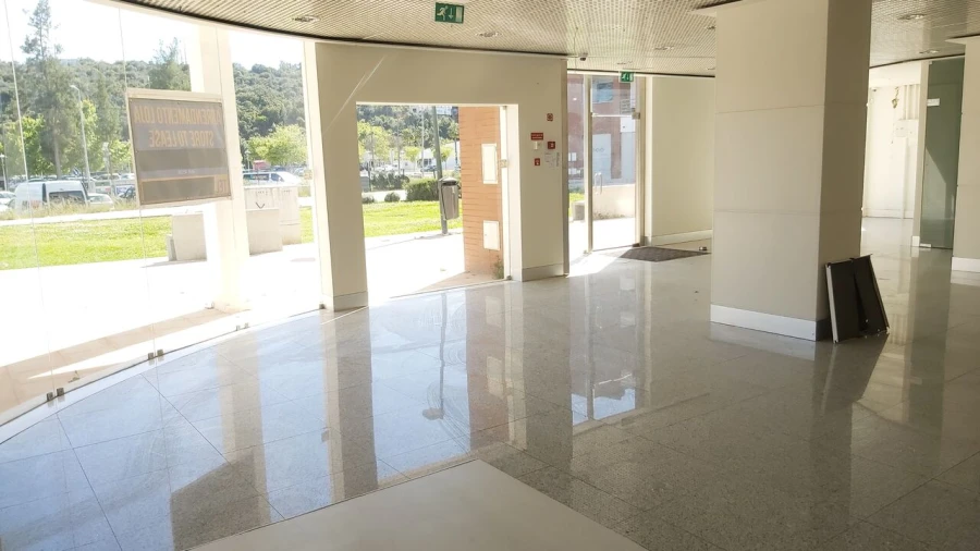 Loja para Venda em Silves Foto 8