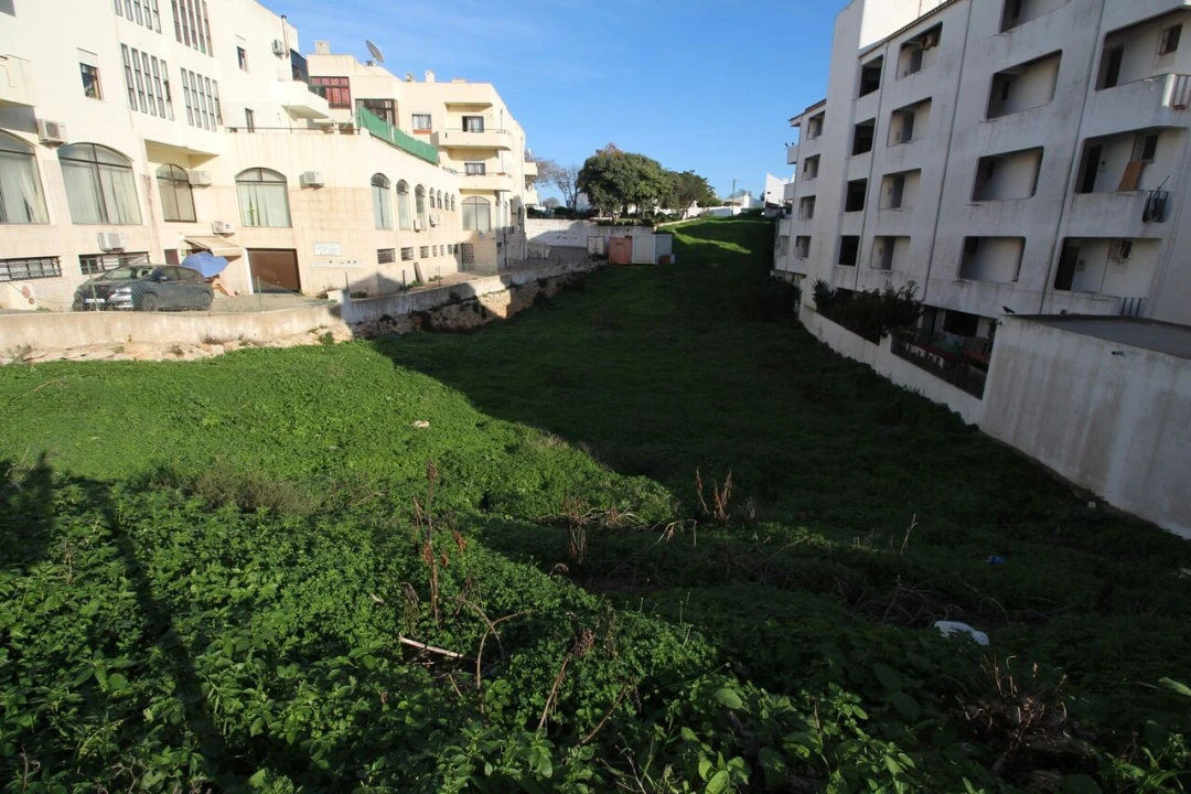 Terreno para Venda em Albufeira e Olhos de Água Foto 18