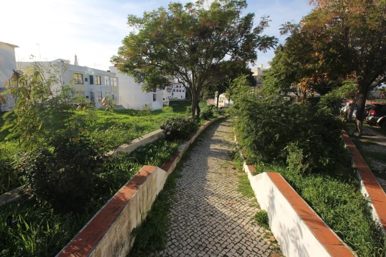 Terreno para Venda em Albufeira e Olhos de Água Foto 24