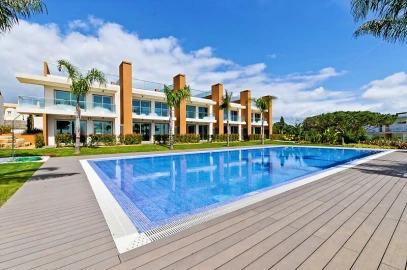 Moradia T2 para Venda em Albufeira e Olhos de Água