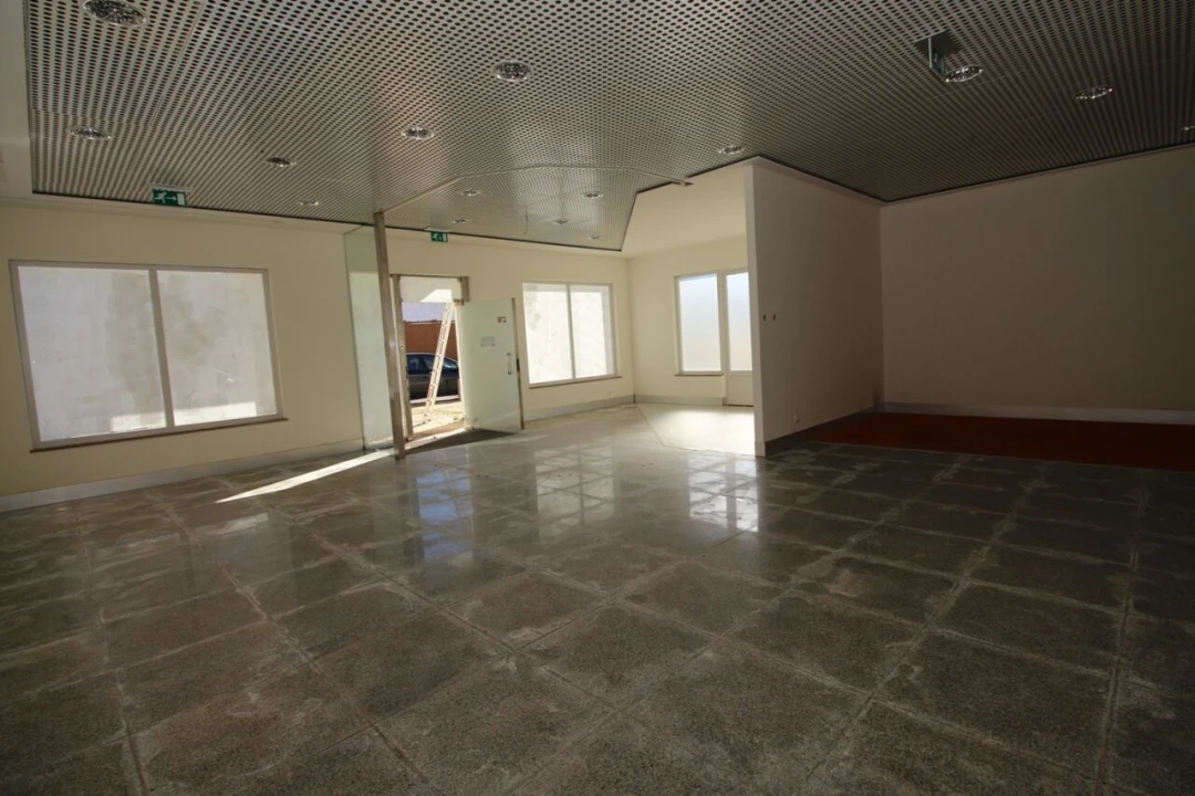 Loja para Venda em Ferreiras Foto 3