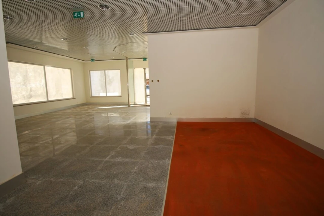 Loja para Venda em Ferreiras Foto 6