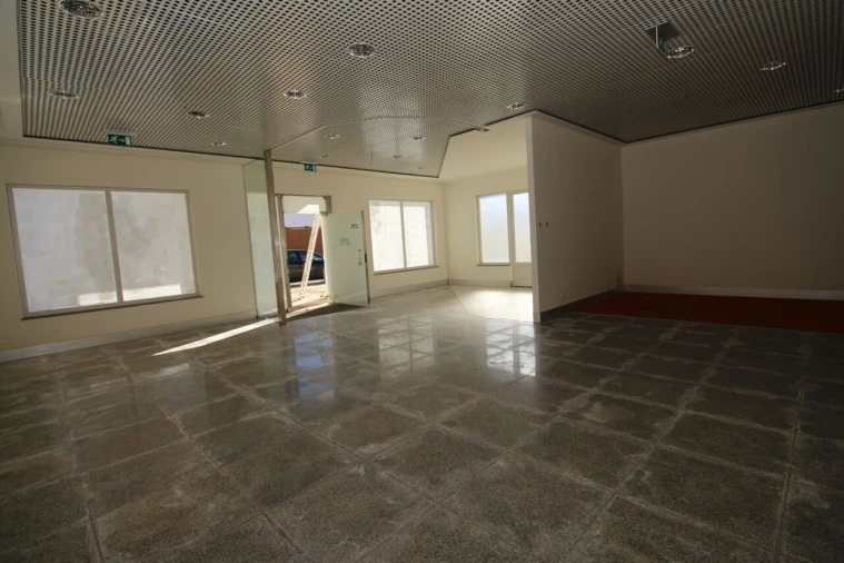 Loja para Venda em Ferreiras Foto 3