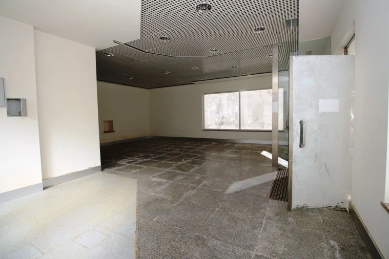 Loja para Venda em Ferreiras Foto 4