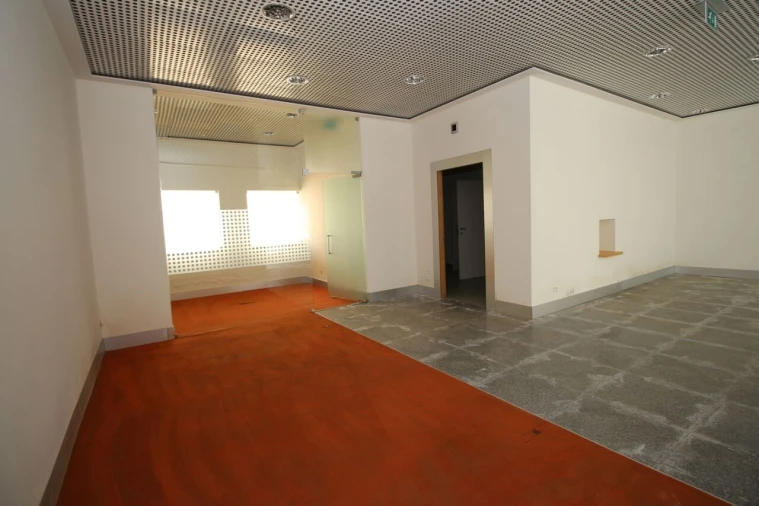 Loja para Venda em Ferreiras Foto 8