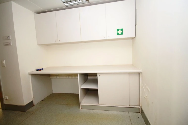 Loja para Venda em Ferreiras Foto 11