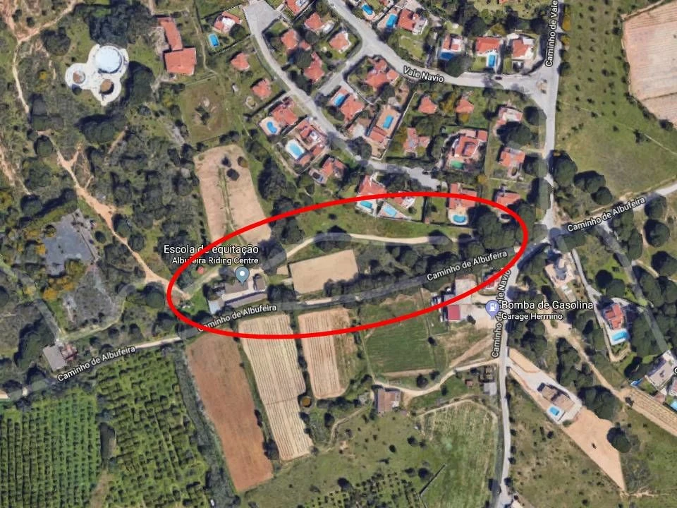 Terreno para Venda em Albufeira e Olhos de Água Foto 2