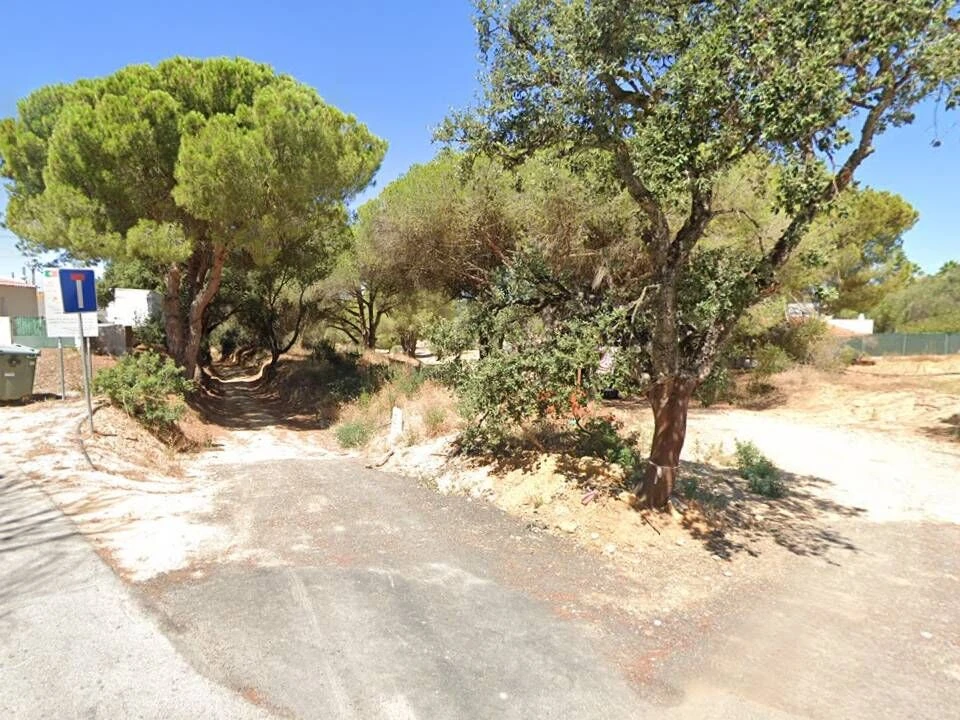 Terreno para Venda em Albufeira e Olhos de Água Foto 11