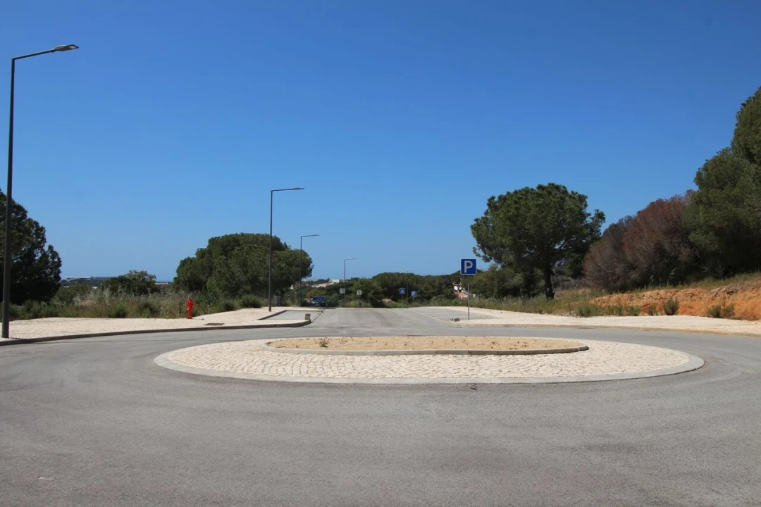 Terreno para Venda em Albufeira e Olhos de Água Foto 12