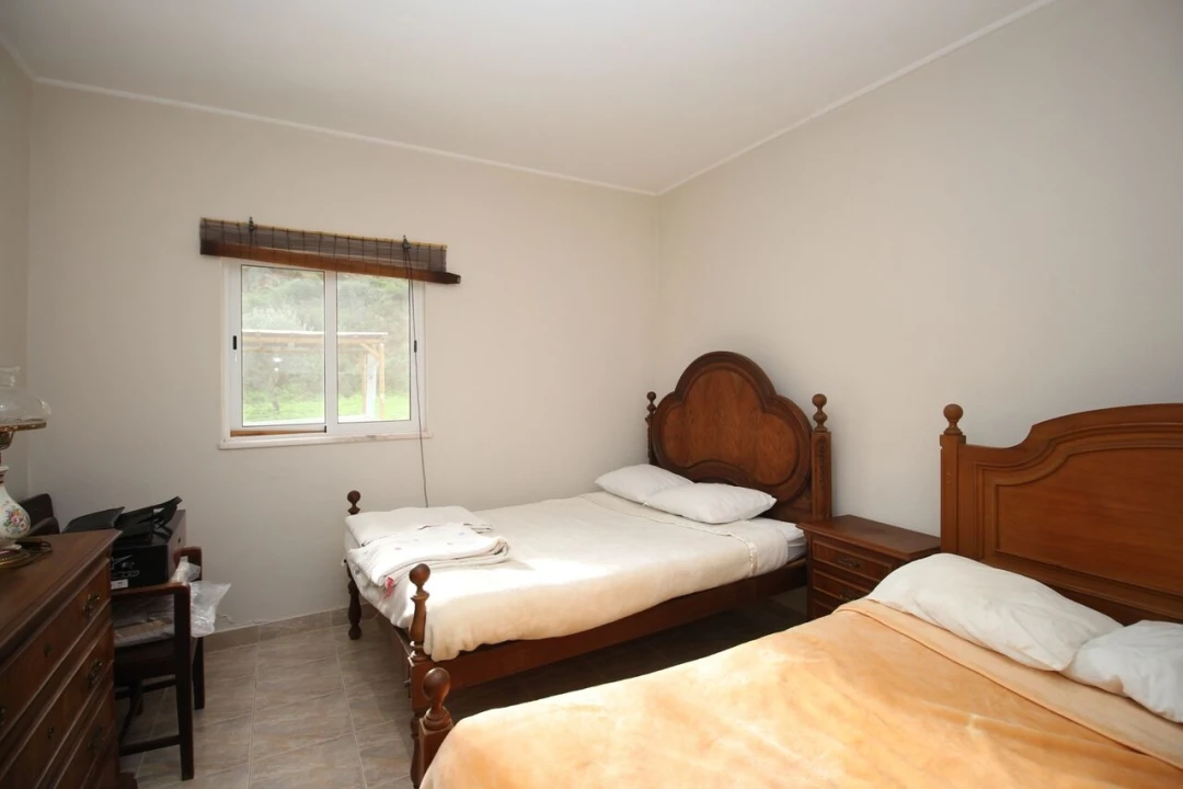 Quinta T2 para Venda em Alferce Foto 34