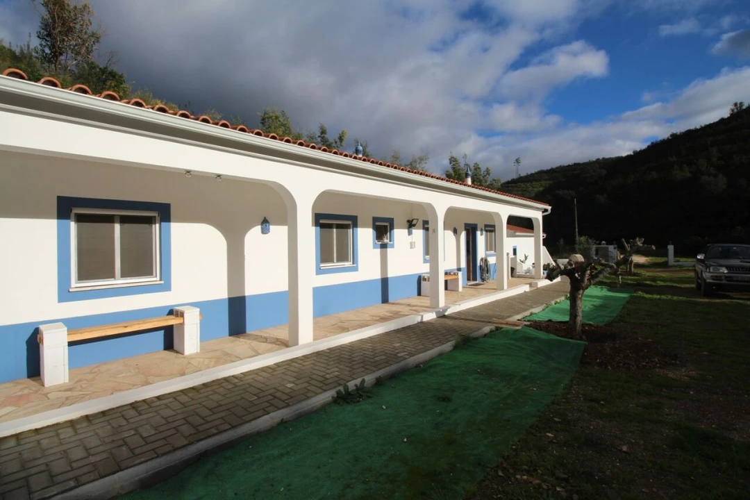 Quinta T2 para Venda em Alferce Foto 42