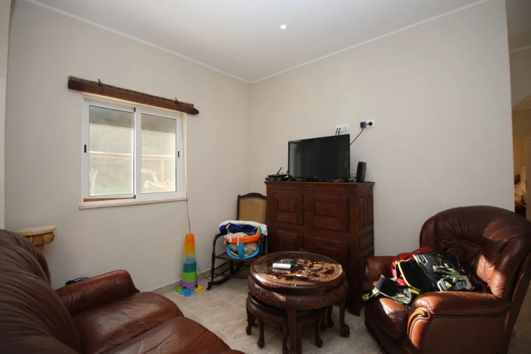 Quinta T2 para Venda em Alferce Foto 27