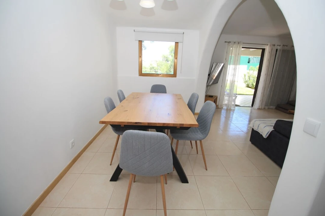 Moradia T4 para Venda em Albufeira e Olhos de Água Foto 16