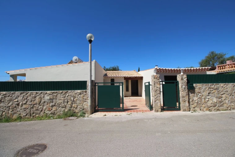 Moradia T4 para Venda em Albufeira e Olhos de Água Foto 12