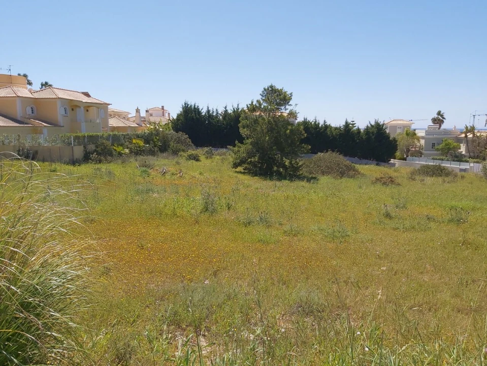 Terreno para Venda em Albufeira e Olhos de Água Foto 22